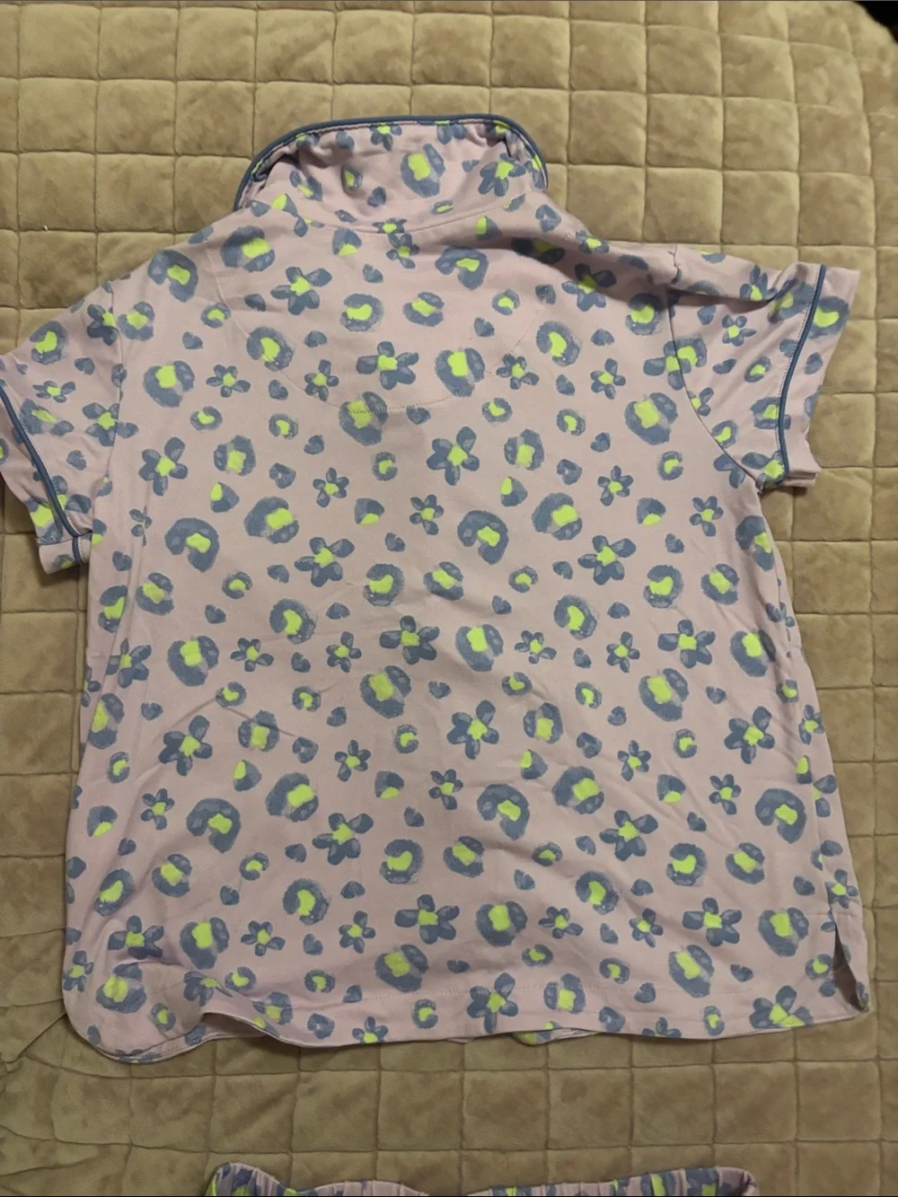 Cuddl Duds Lavender Floral Short Pajama Set with Blue Trim Size L(10/12)